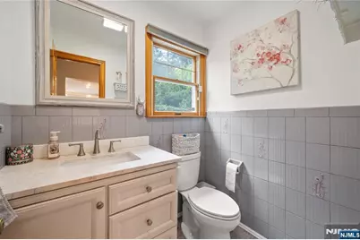 304 Washington Avenue, Clifton, NJ 07011 - Photo 9