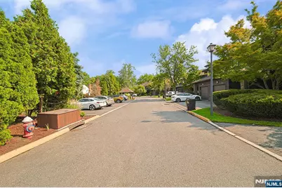 356 French Court, Teaneck Township, NJ 07666 - Photo 39