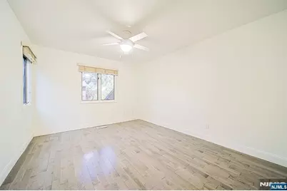 356 French Court, Teaneck Township, NJ 07666 - Photo 27