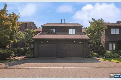 356 French Court, Teaneck Township, NJ 07666 - Photo 3