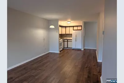 2021 Hawthorne Lane, Mahwah, NJ 07430 - Photo 11