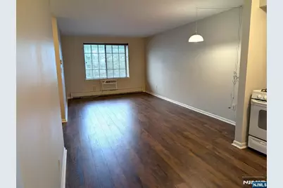 2021 Hawthorne Lane, Mahwah, NJ 07430 - Photo 3