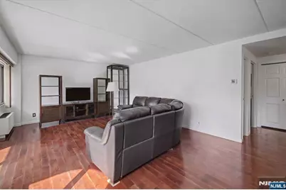 1600 Center Avenue 1 A #1 A, Fort Lee, NJ 07024 - Photo 7