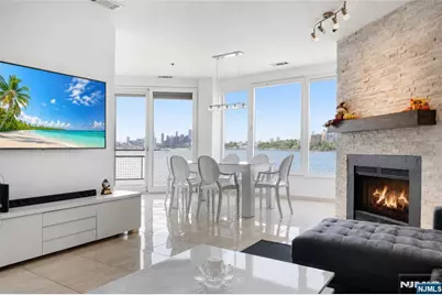 600 Harbor Boulevard 0928 #0928, Weehawken, NJ 07086 - Photo 1
