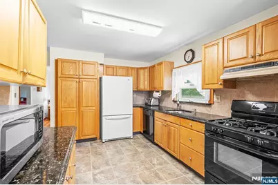 23 Inman Place, North Arlington, NJ 07031 - Photo 7