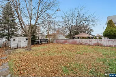 150 Arlington 2 #2, Clifton, NJ 07011 - Photo 19