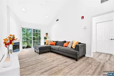486 Cambridge Drive, Butler, NJ 07405 - Photo 15