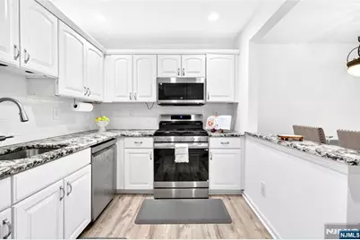 486 Cambridge Drive, Butler, NJ 07405 - Photo 11