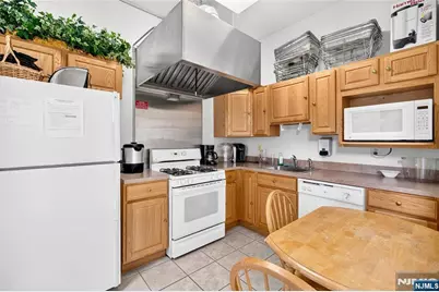 486 Cambridge Drive, Butler, NJ 07405 - Photo 47