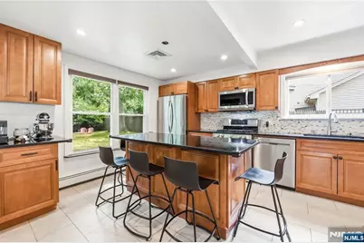 48 Jefferson Avenue, Tenafly, NJ 07670 - Photo 15
