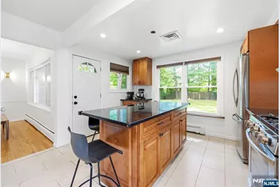 48 Jefferson Avenue, Tenafly, NJ 07670 - Photo 17
