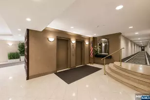 2200 N Central Road 14W, Fort Lee, NJ 07024 - Photo 33