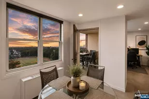 2200 N Central Road 14W, Fort Lee, NJ 07024 - Photo 9