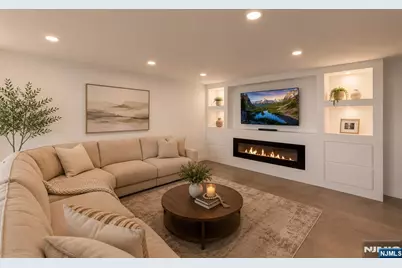 2200 N Central Road 14W #14W, Fort Lee, NJ 07024 - Photo 17