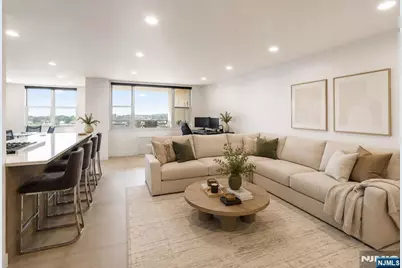 2200 N Central Road 14W #14W, Fort Lee, NJ 07024 - Photo 5