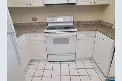 100 Old Palisade Road 702 #702, Fort Lee, NJ 07024 - Photo 29