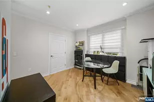 123 The Promenade 123, Edgewater, NJ 07020 - Photo 9