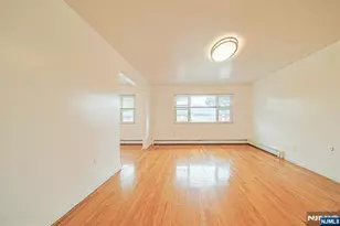 1522 10th 2, Fort Lee, NJ 07024 - Photo 9