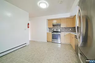 1522 10th 2, Fort Lee, NJ 07024 - Photo 5
