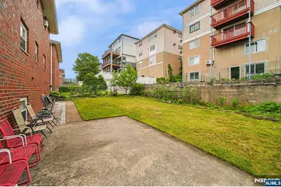 1522 10th 2 #2, Fort Lee, NJ 07024 - Photo 25