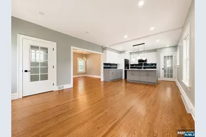 254 Midland Avenue, River Edge, NJ 07661 - Photo 3
