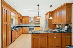 615 Maze Rd, River Vale Township, NJ 07675 - Photo 7