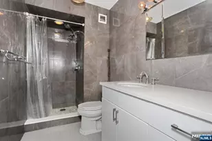 5 Horizon Road 2209, Fort Lee, NJ 07024 - Photo 37