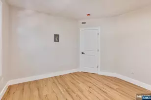 152 Clinton St, East Orange, NJ 07017 - Photo 37