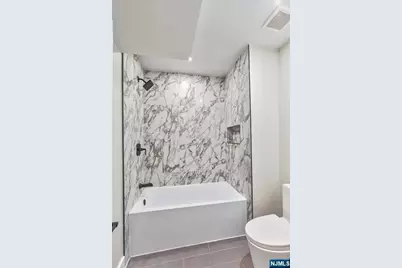 152 Clinton Street, East Orange, NJ 07017 - Photo 39