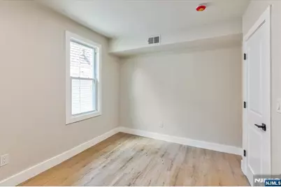 152 Clinton Street, East Orange, NJ 07017 - Photo 29