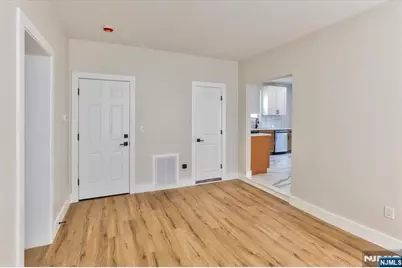 152 Clinton Street, East Orange, NJ 07017 - Photo 13