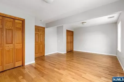 311 Page Avenue, Lyndhurst Township, NJ 07071 - Photo 15