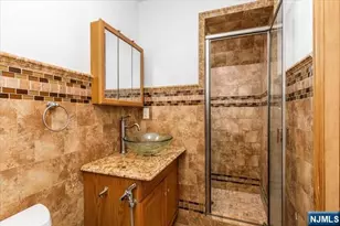 311 Page Ave, Lyndhurst Township, NJ 07071 - Photo 27