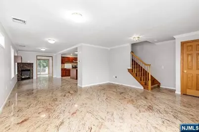 311 Page Avenue, Lyndhurst Township, NJ 07071 - Photo 5