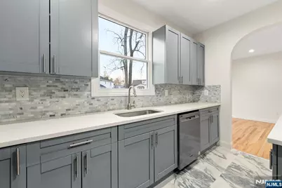 3013 High Street, Fair Lawn, NJ 07410 - Photo 7