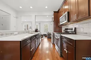 75 Roosevelt Dr, Wood Ridge, NJ 07075 - Photo 17