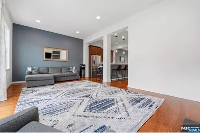 75 Roosevelt Drive, Wood Ridge, NJ 07075 - Photo 25