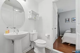75 Roosevelt Dr, Wood Ridge, NJ 07075 - Photo 9