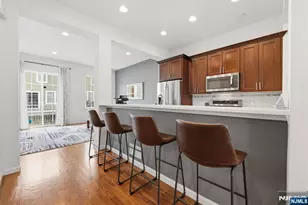 75 Roosevelt Dr, Wood Ridge, NJ 07075 - Photo 13