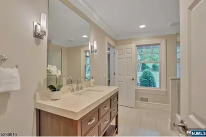 5 Winding Way, Saddle River, NJ 07458 - Photo 17
