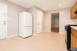 444 19th St, Newark, NJ 07103 - Photo 5