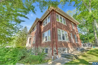 155 Paulin Boulevard, Leonia, NJ 07605 - Photo 39
