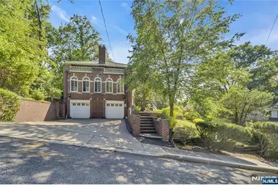 155 Paulin Boulevard, Leonia, NJ 07605 - Photo 45
