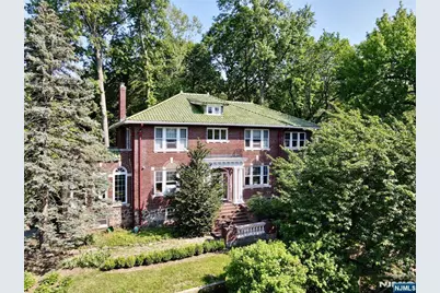 155 Paulin Boulevard, Leonia, NJ 07605 - Photo 1