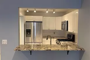 302 Penn Ct P302, Edgewater, NJ 07020 - Photo 3