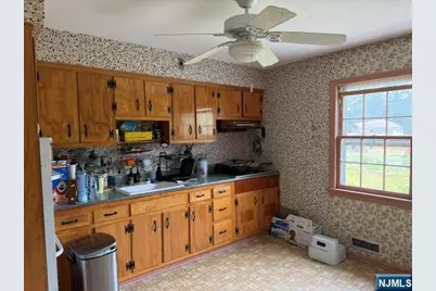 515 Chestnut Street, Roselle, NJ 07203 - Photo 3