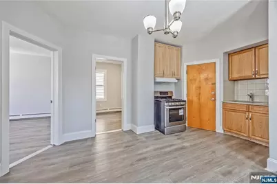 9 Vreeland Avenue, Passaic, NJ 07055 - Photo 3