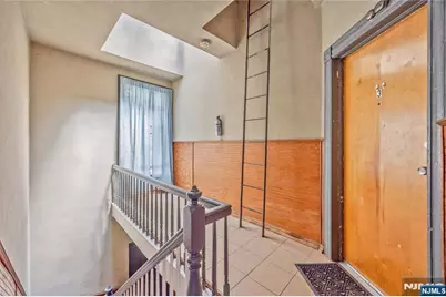 9 Vreeland Avenue, Passaic, NJ 07055 - Photo 11