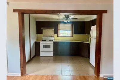 134 Orchard Street 2nd Floor #2nd floor, Garfield, NJ 07026 - Photo 3