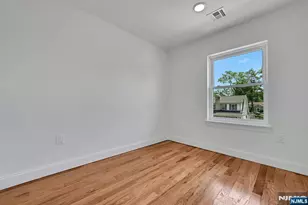 65-67 Eastern Pkwy, Newark, NJ 07106 - Photo 23